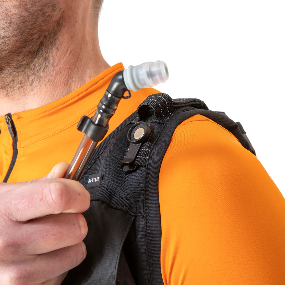 Restrap- Race Hydration Vest - ultracyclist